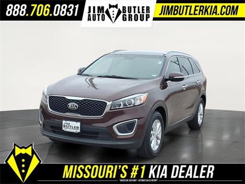 Used 2017 Kia Sorento LX image 1
