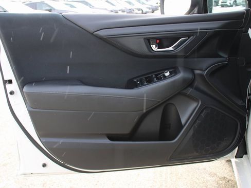 Used 2021 Subaru Legacy Premium image 9