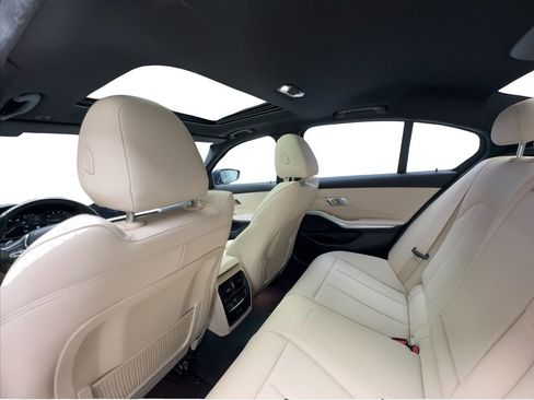 Used 2021 BMW 330i Sedan w/ Driving Assistance Package RWD image 23
