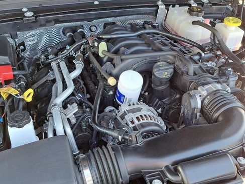 Used 2024 Jeep Gladiator Rubicon image 32