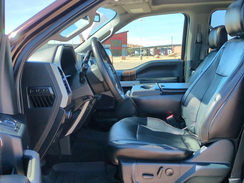 Used 2020 Ford F150 Lariat image 16