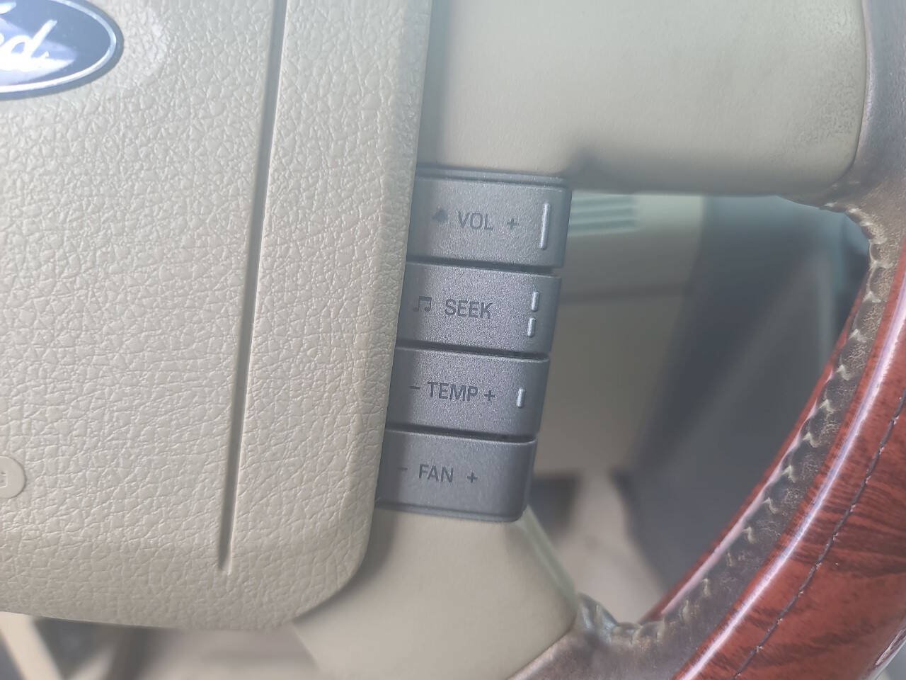 Used 2007 Ford F150 King Ranch AWD/4WD image 20