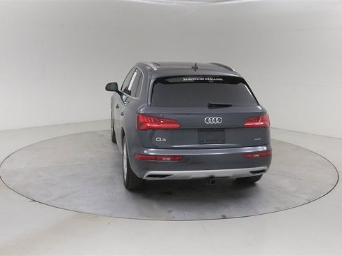 Used 2019 Audi Q5 Prestige w/ Prestige Package image 16