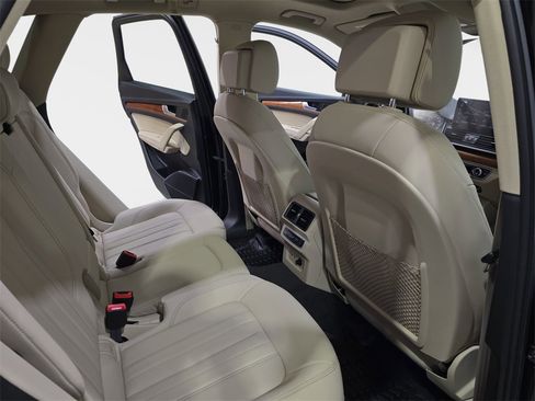Certified 2021 Audi Q5 2.0T Premium Plus w/ Premium Plus Package image 13