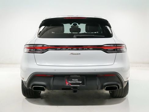 Certified 2023 Porsche Macan AWD/4WD image 11