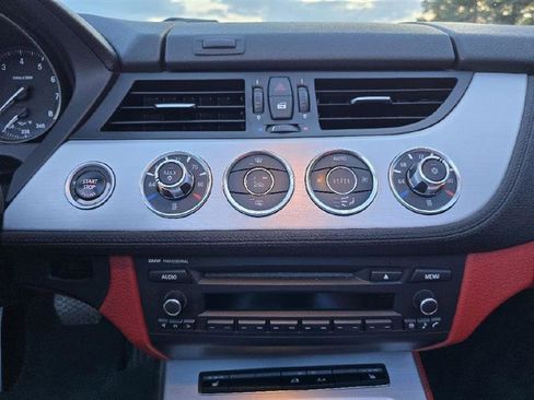 Used 2012 BMW Z4 sDrive35i image 37