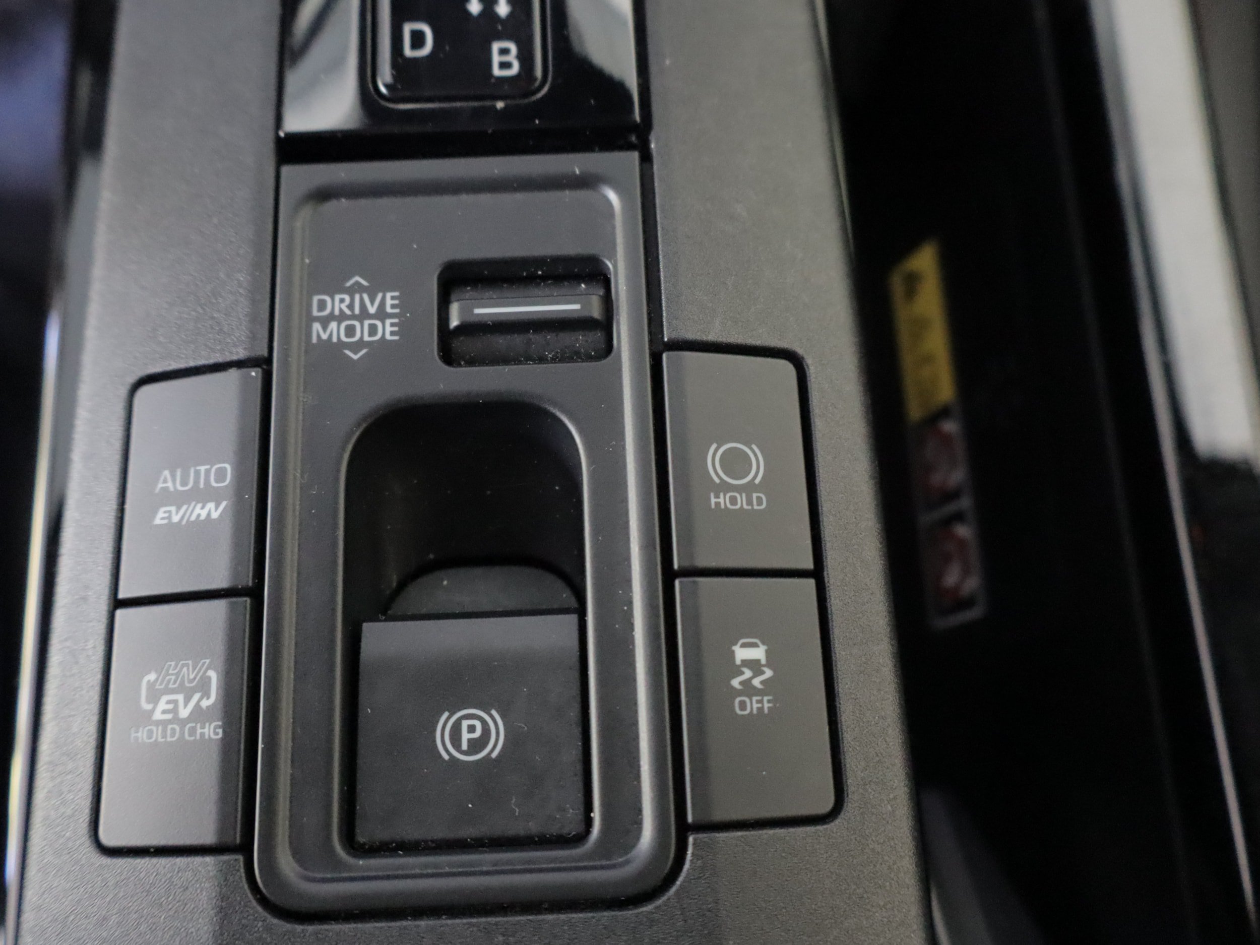 Used 2023 Toyota Prius Prime FWD image 15