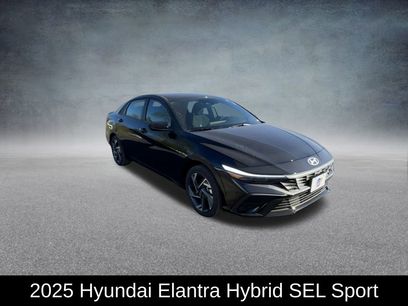 Used 2025 Hyundai Elantra SEL