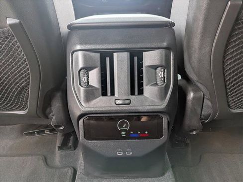 Used 2025 BMW X3 xDrive30i w/ Convenience Package image 19