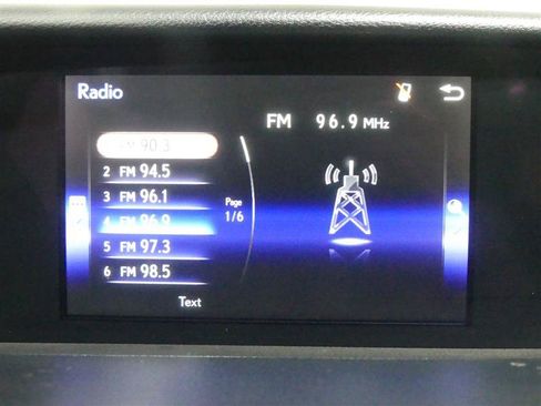 Used 2017 Lexus IS 300 AWD w/ Premium Package image 41