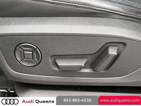 Certified 2023 Audi Q3 2.0T Premium Plus w/ Premium Plus Package AWD/4WD image 19