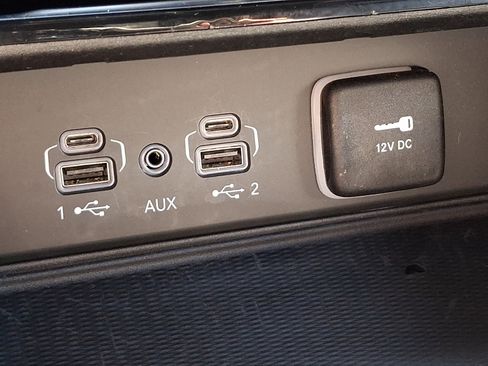 Certified 2023 Jeep Grand Cherokee Altitude AWD/4WD image 23