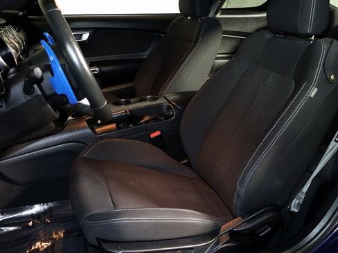 Used 2020 Ford Mustang Coupe w/ Equipment Group 101A image 4