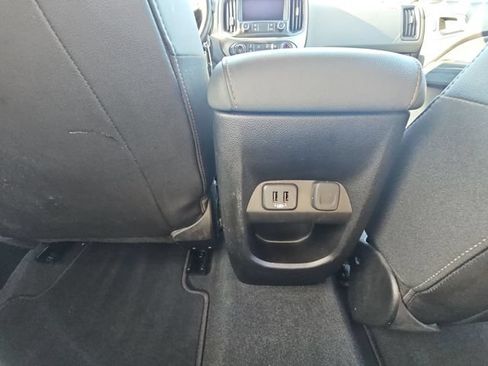 Used 2019 Chevrolet Colorado Z71 w/ Z71 Midnight Edition AWD/4WD image 24