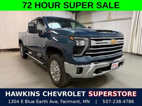 Used 2025 Chevrolet Silverado 3500 LTZ AWD/4WD image 1