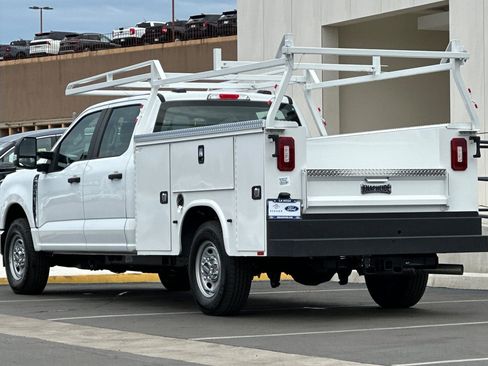 New 2026 Ford F250 XL w/ XL Chrome Package RWD image 5