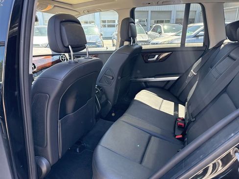 Used 2014 Mercedes-Benz GLK 350 4MATIC image 9