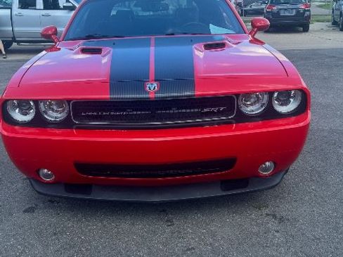 Used 2010 Dodge Challenger SRT8 w/ SRT Option Group II RWD image 4