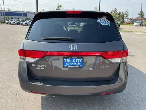 Used 2016 Honda Odyssey Touring Elite image 6