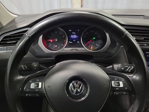 Used 2019 Volkswagen Tiguan SE image 15