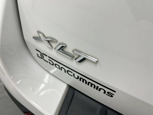 Used 2021 Ford Explorer XLT w/ Class III Trailer Tow Package AWD/4WD image 26