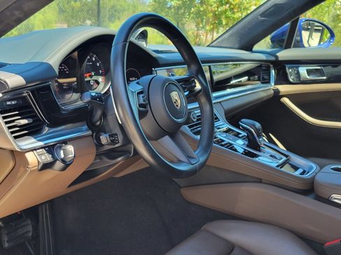 Used 2023 Porsche Panamera 4 Executive AWD/4WD image 4