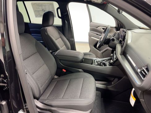 New 2026 Chevrolet Traverse LT w/ Sun and Wheel Package image 31