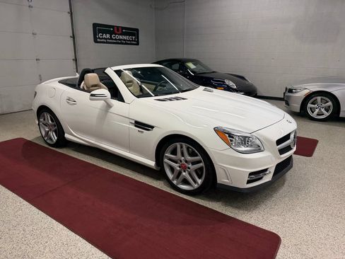 Used 2016 Mercedes-Benz SLK 350 image 11