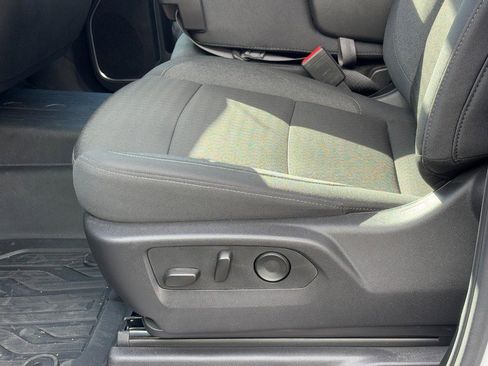 Used 2025 GMC Sierra 2500 SLE w/ SLE Value Package; image 29