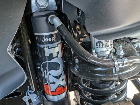 New 2026 Jeep Gladiator Mojave image 25