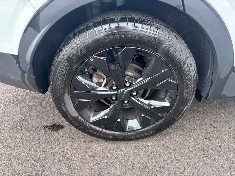 Certified 2025 Kia Sportage X-Line AWD/4WD image 14