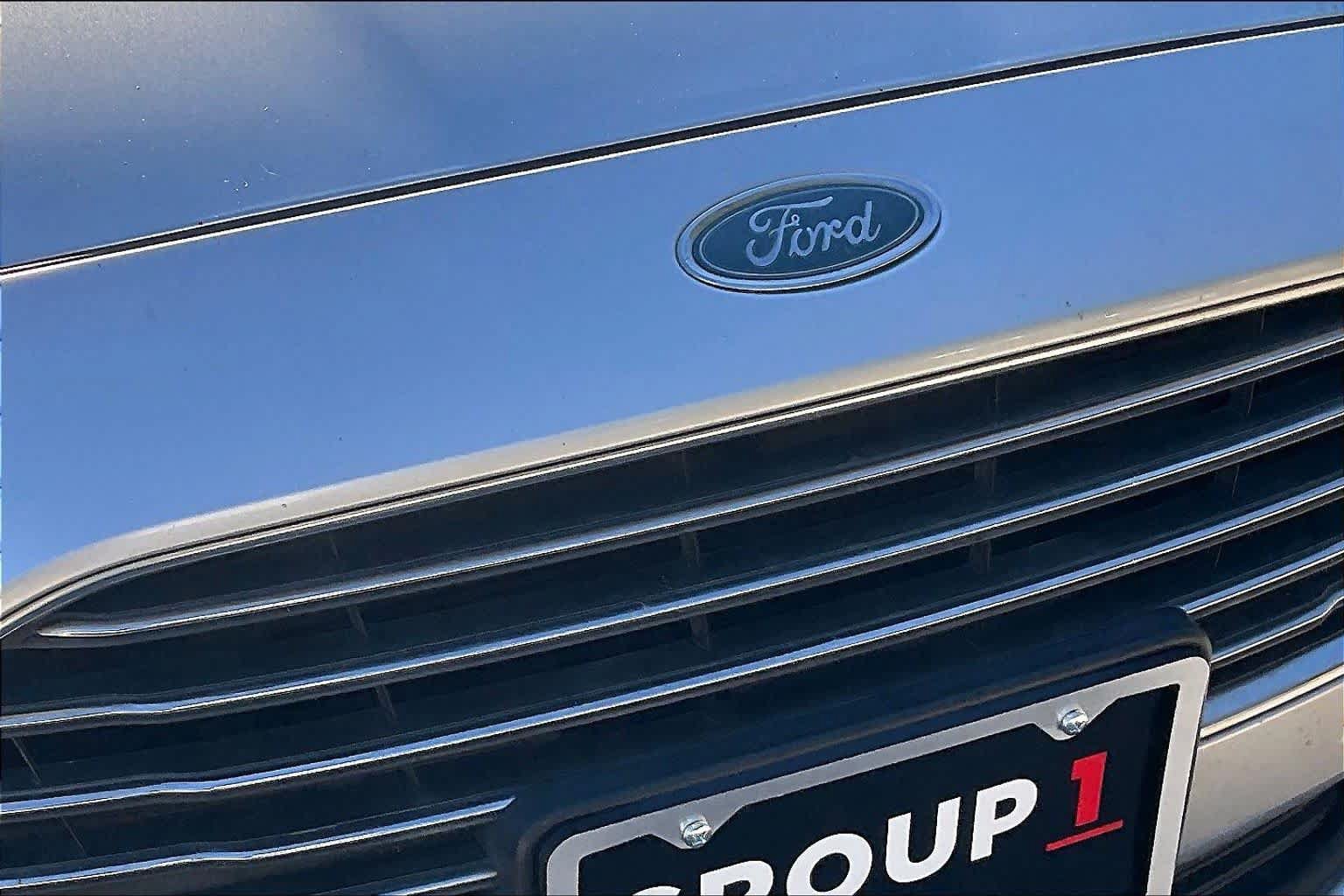 Used 2015 Ford Fiesta SE FWD image 29