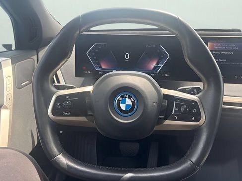 Used 2024 BMW iX xDrive50 w/ Sport Package AWD/4WD image 12
