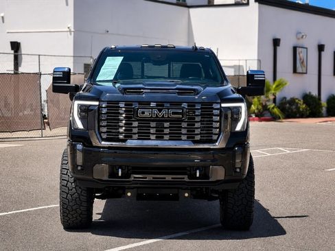 Used 2024 GMC Sierra 2500 Denali Ultimate AWD/4WD image 11