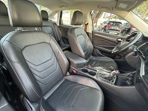 Used 2023 Volkswagen Jetta SEL FWD image 28