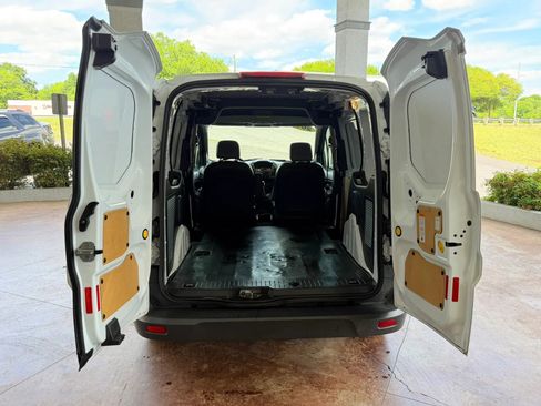 Used 2018 Ford Transit Connect XL FWD image 19