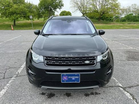 Used 2019 Land Rover Discovery Sport HSE AWD/4WD image 3
