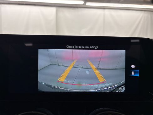 Certified 2023 Mercedes-Benz GLB 250 image 19