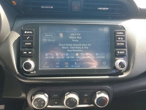 Used 2023 Nissan Kicks SV FWD image 22