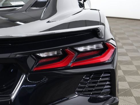 Used 2023 Chevrolet Corvette Stingray image 18