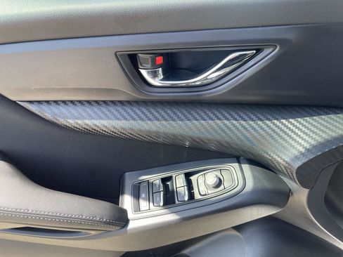 Used 2025 Subaru Ascent Premium image 11