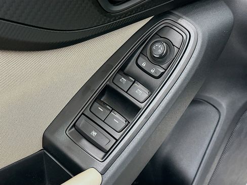 Used 2023 Subaru Impreza 2.0i image 15