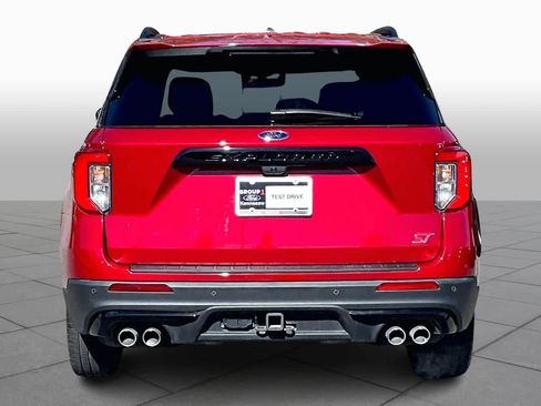 Used 2023 Ford Explorer ST w/ Equipment Group 401A image 4