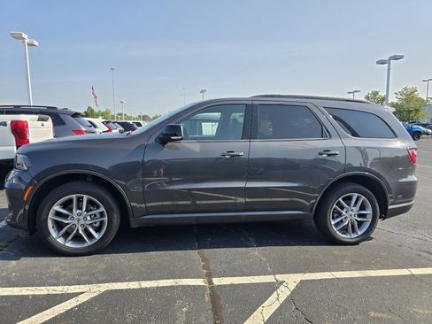 Used 2024 Dodge Durango GT AWD/4WD image 3