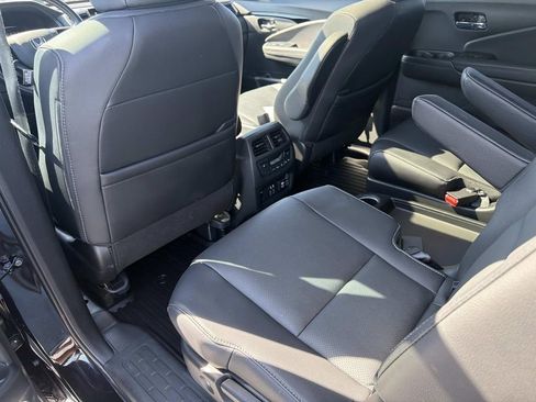 Used 2022 Honda Pilot Elite image 17