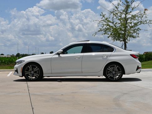 Used 2022 BMW 330i xDrive Sedan w/ Driving Assistance Package AWD/4WD image 6