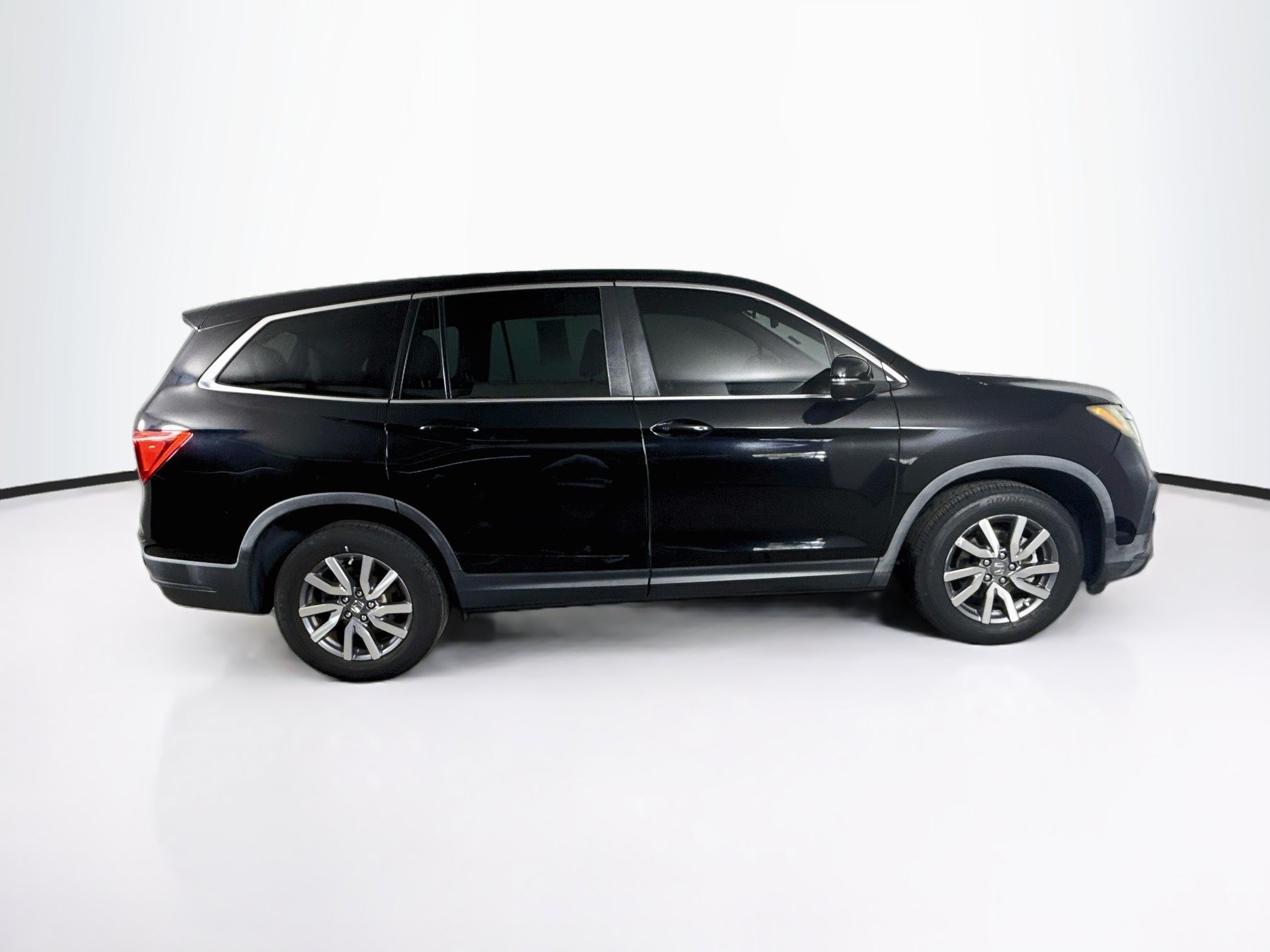 Used 2019 Honda Pilot EX-L image 2