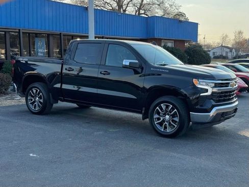 Used 2022 Chevrolet Silverado 1500 LT image 8