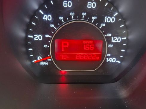 Used 2017 Kia Soul image 24