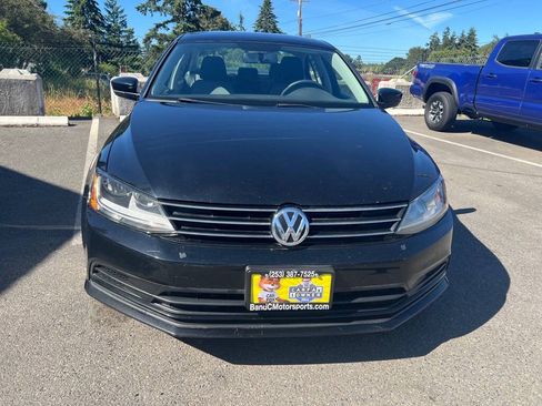 Used 2017 Volkswagen Jetta S FWD image 6